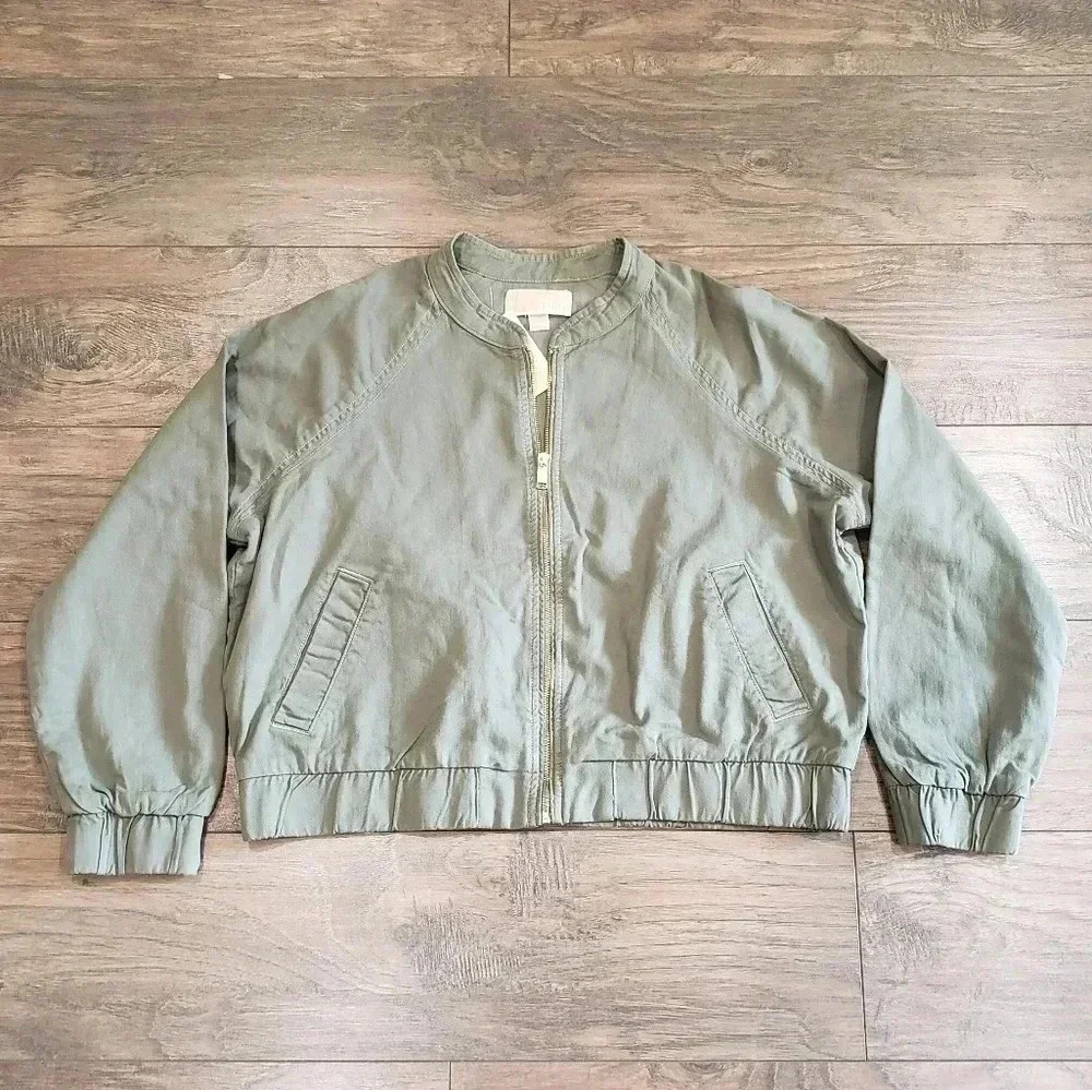 NWT Michael Kors Army Green Bomber Jacket Size XL